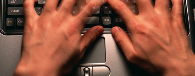 パソコンの修理・復旧はメモリの交換